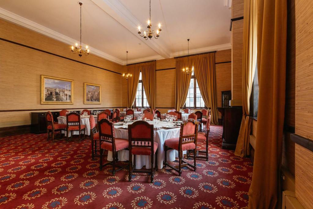 Rand Club Suites Johannesbourg Extérieur photo